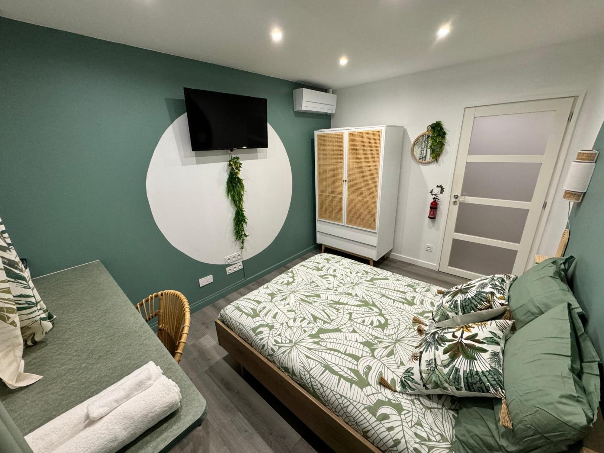 Worldroom Chambre Privee Avec Espace Commun Perpignan Exterior foto