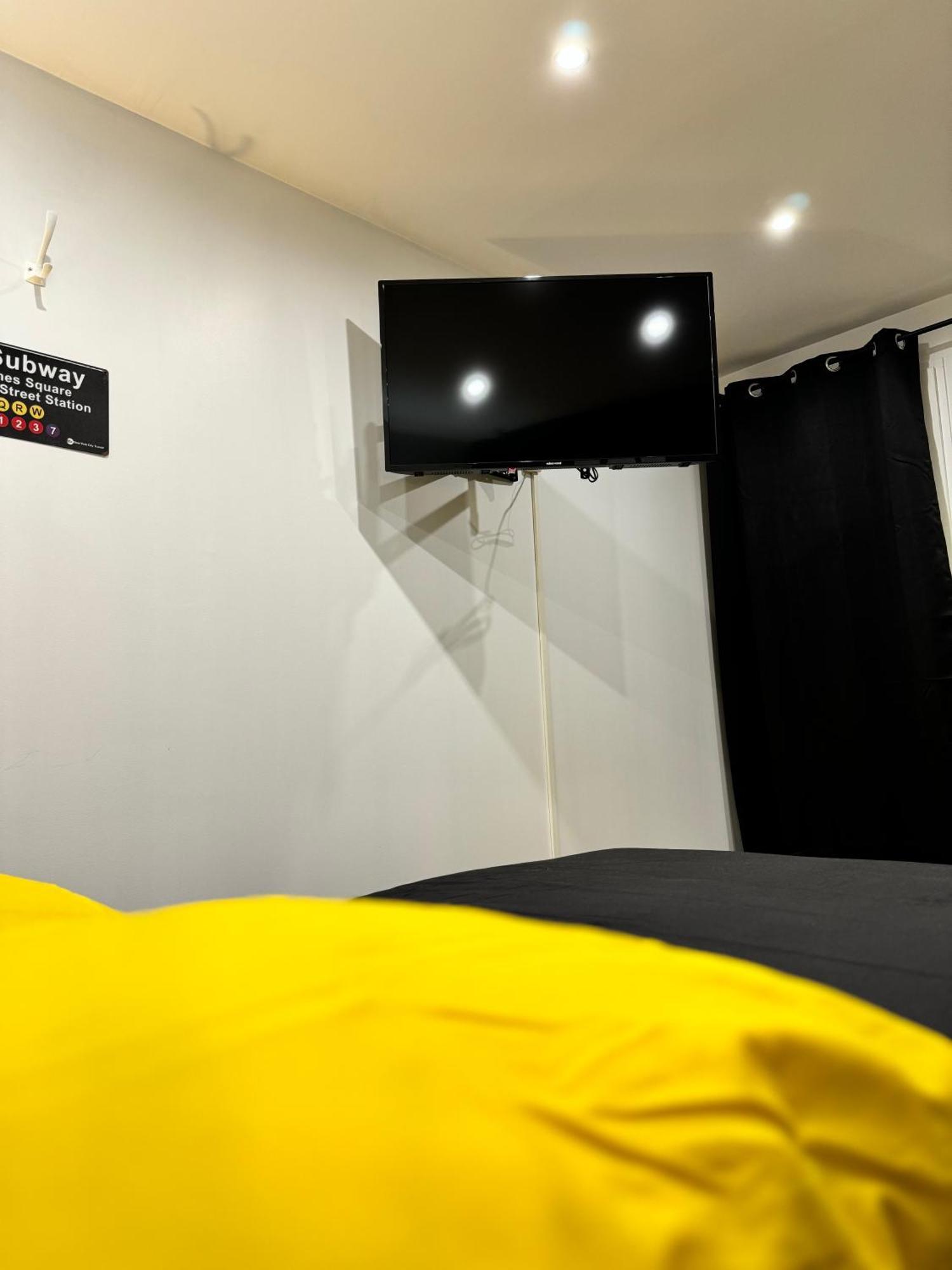 Worldroom Chambre Privee Avec Espace Commun Perpignan Exterior foto