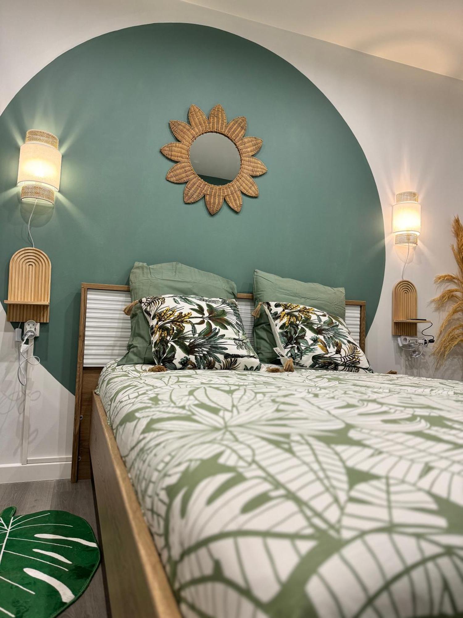 Worldroom Chambre Privee Avec Espace Commun Perpignan Exterior foto