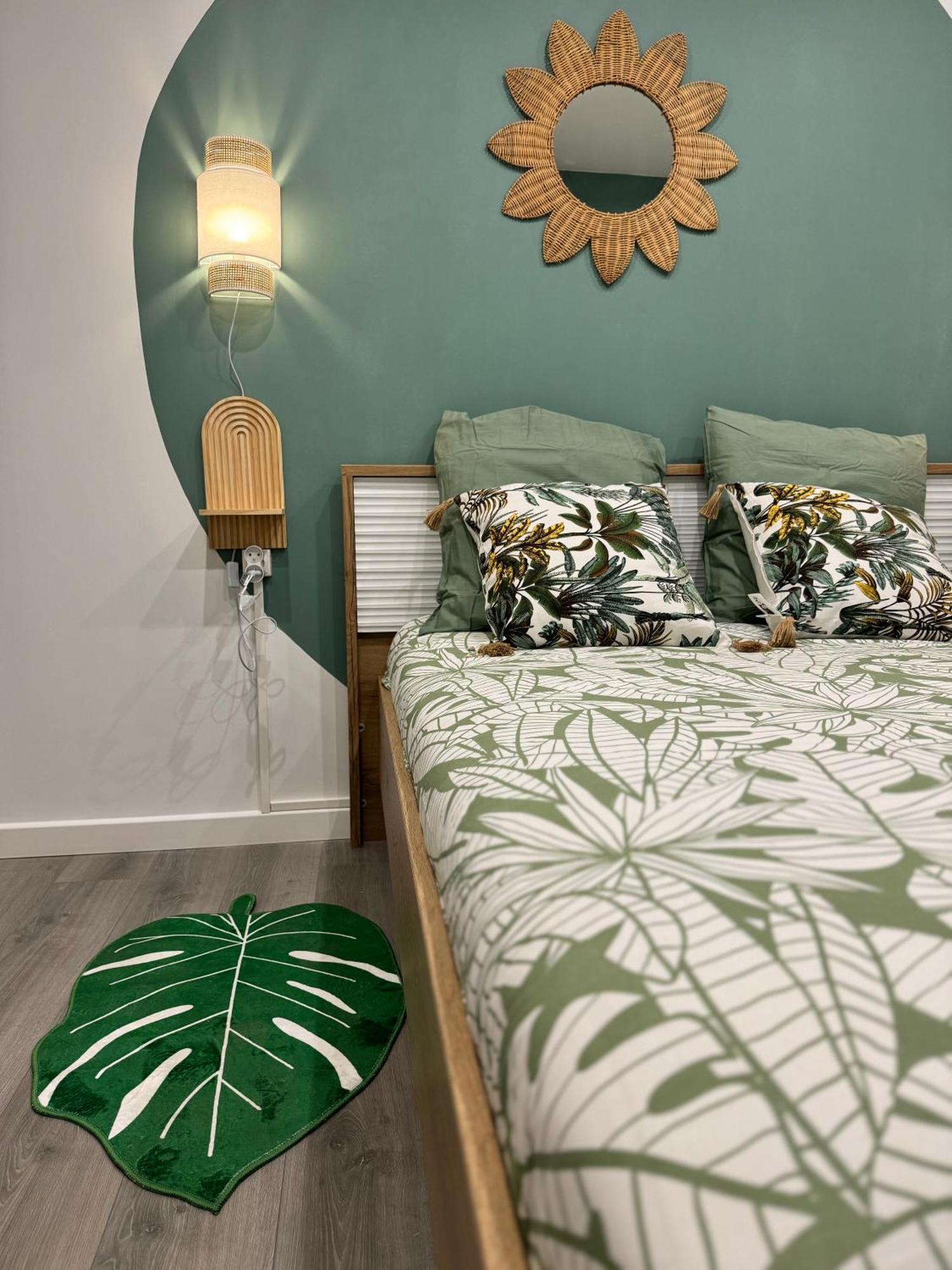 Worldroom Chambre Privee Avec Espace Commun Perpignan Exterior foto